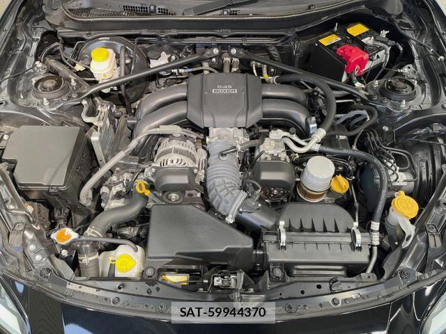 Toyota GR86 2022-12 8865310-17