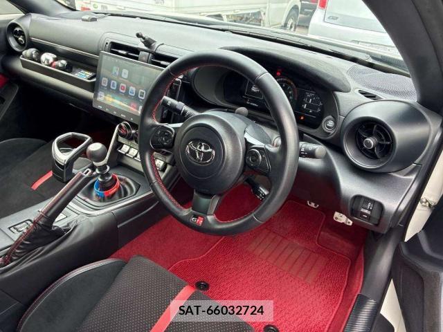 Toyota GR86 2022-08 8866625-4