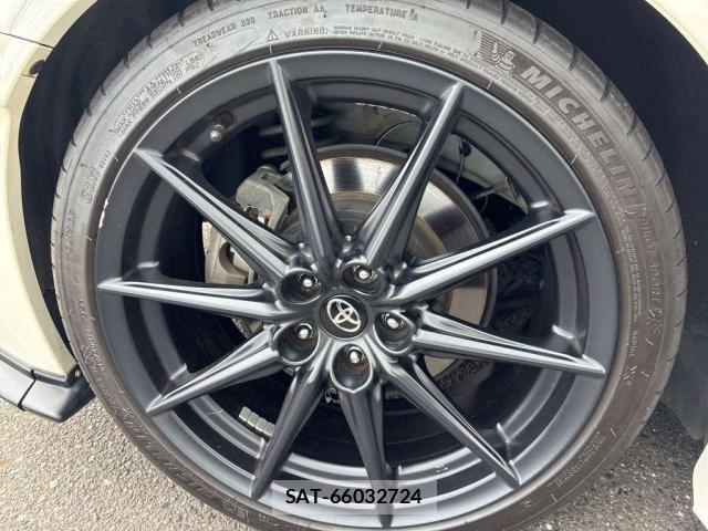 Toyota GR86 2022-08 8866625-7
