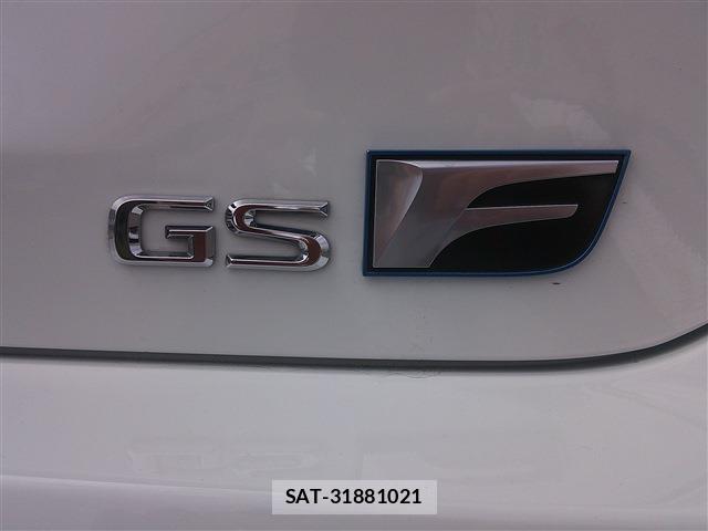 Lexus GS F 2016-06 8865775-11