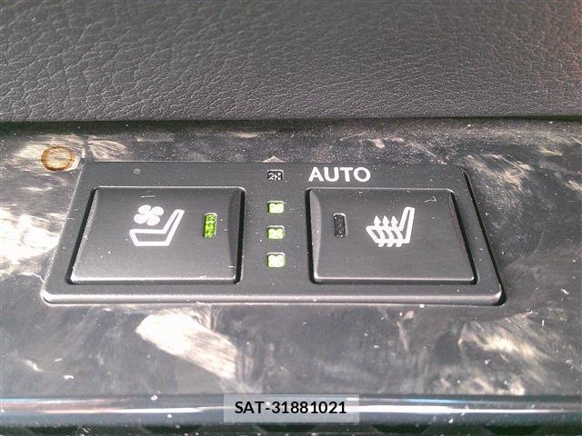 Lexus GS F 2016-06 8865775-17