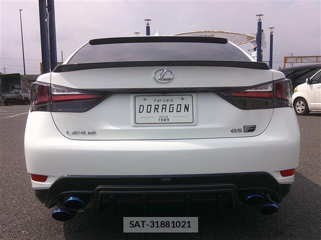 Lexus GS F 2016-06 8865775-5
