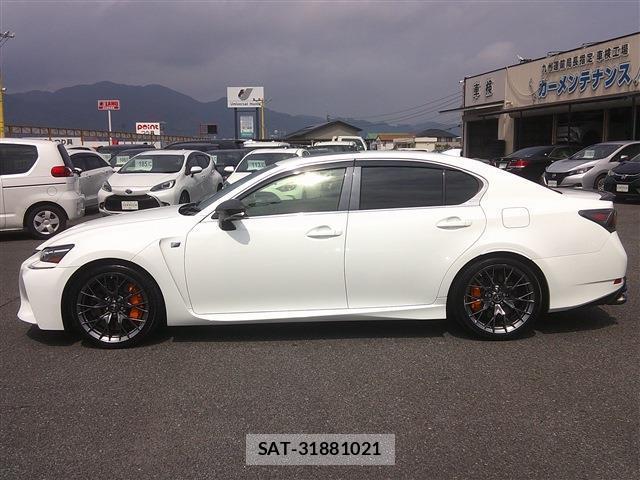 Lexus GS F 2016-06 8865775-6
