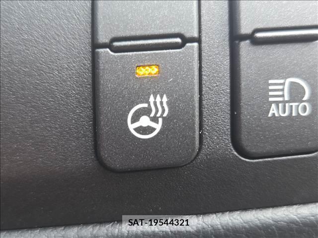 Lexus GS 2018-03 8865431-6