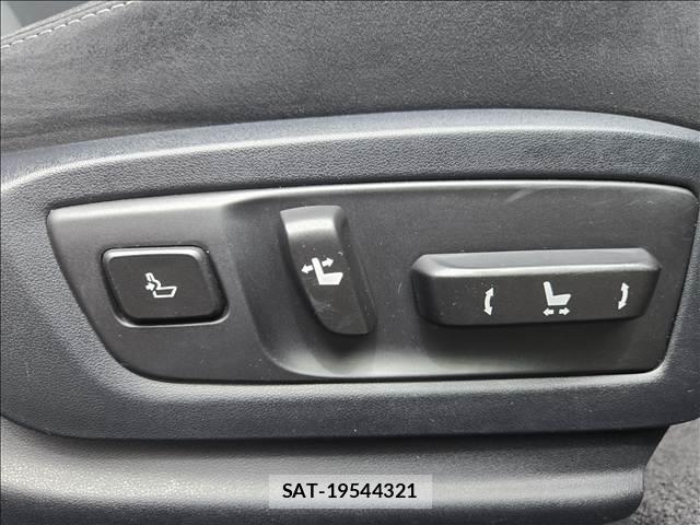 Lexus GS 2018-03 8865431-8