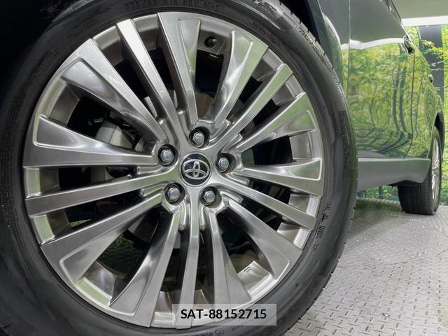 Toyota HARRIER HYBRID 2020-07 8865565-12