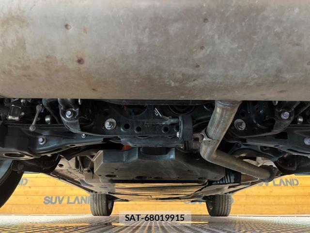 Toyota HARRIER HYBRID 2021-12 8867075-18