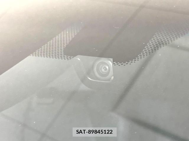 Toyota HARRIER 2021-03 8865437-6