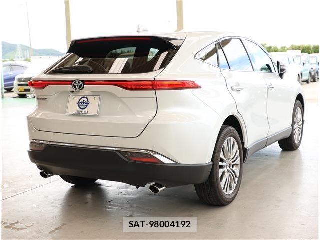 Toyota HARRIER 2023-06 8865462-6