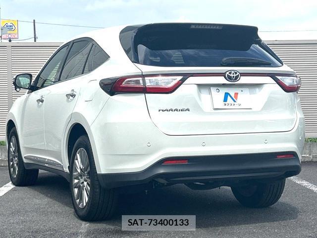 Toyota HARRIER 2018-07 8866404-19
