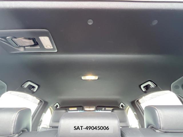 Toyota HARRIER 2016-09 8866447-10