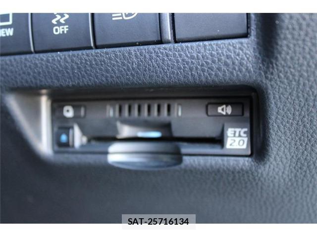 Toyota HARRIER 2021-02 8866719-3