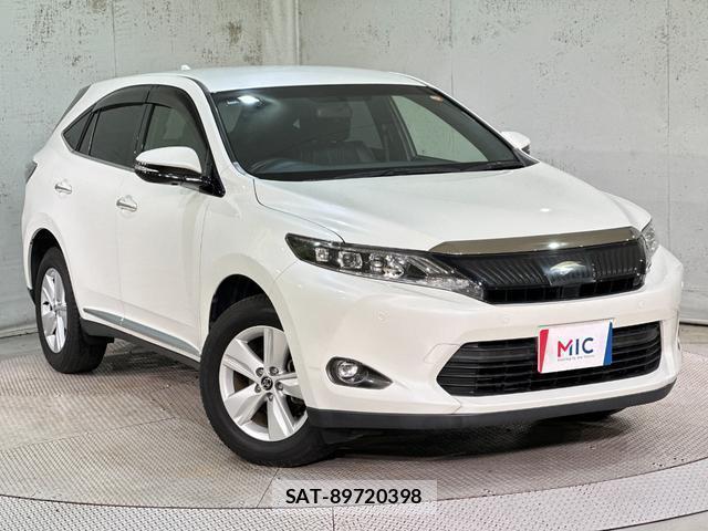 Toyota HARRIER 2016-10 8866971-13