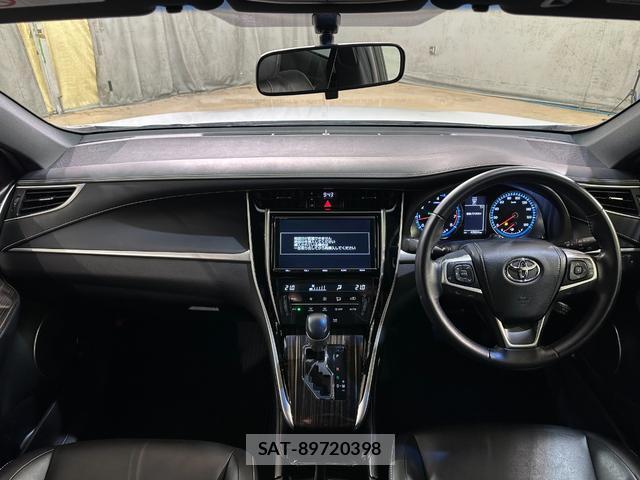 Toyota HARRIER 2016-10 8866971-6