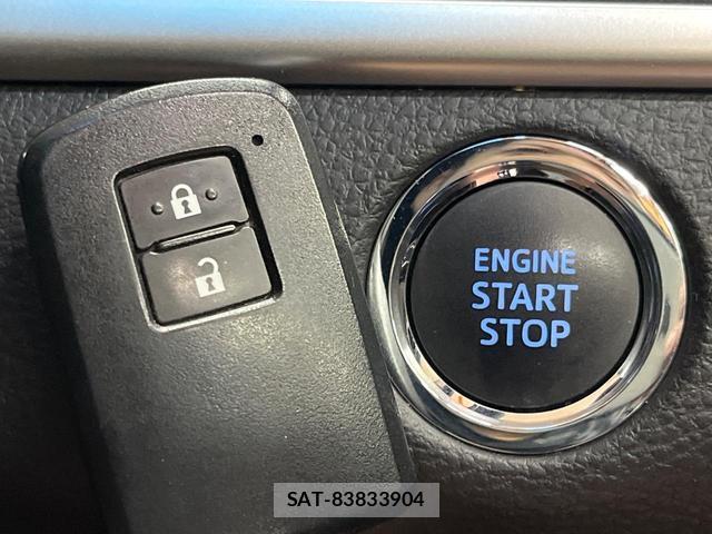 Toyota HARRIER 2017-03 8867081-5