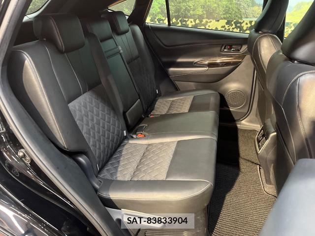 Toyota HARRIER 2017-03 8867081-8