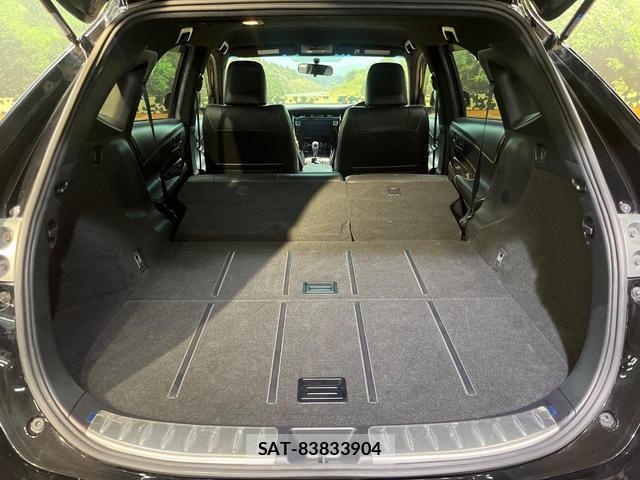 Toyota HARRIER 2017-03 8867081-9