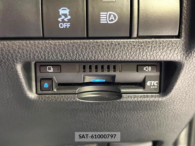 Toyota HARRIER 2021-01 8867257-7