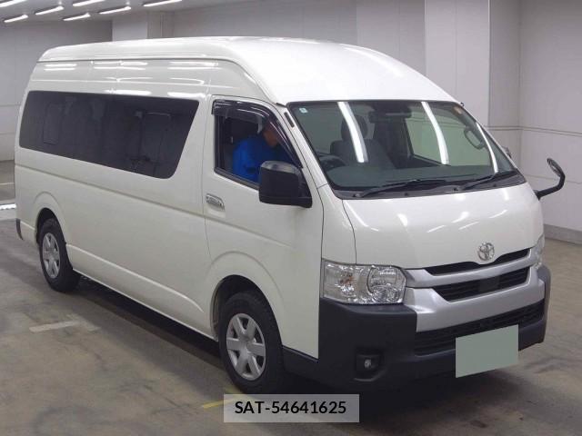 Toyota HIACE COMMUTER 2024-04 8865540-0