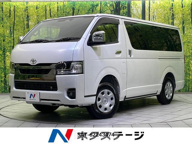 Toyota HIACE VAN 2026-05 8865382-0