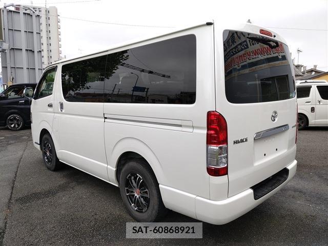 Toyota HIACE VAN 2019-11 8865391-6