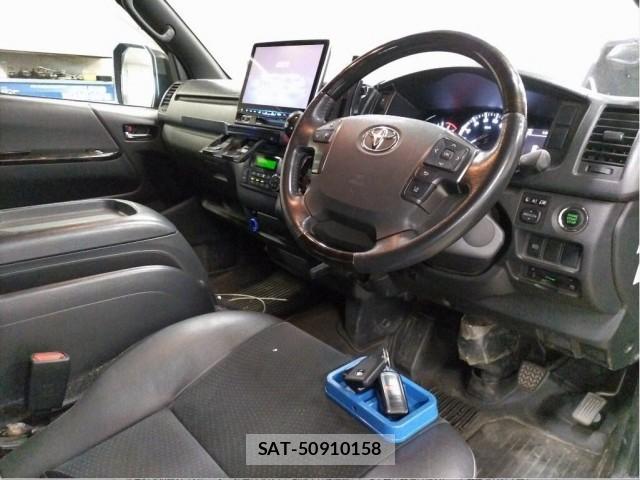 Toyota HIACE VAN 2021-10 8865539-3