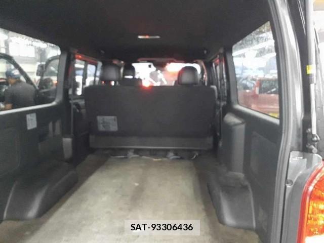 Toyota HIACE VAN 2018-12 8865544-2