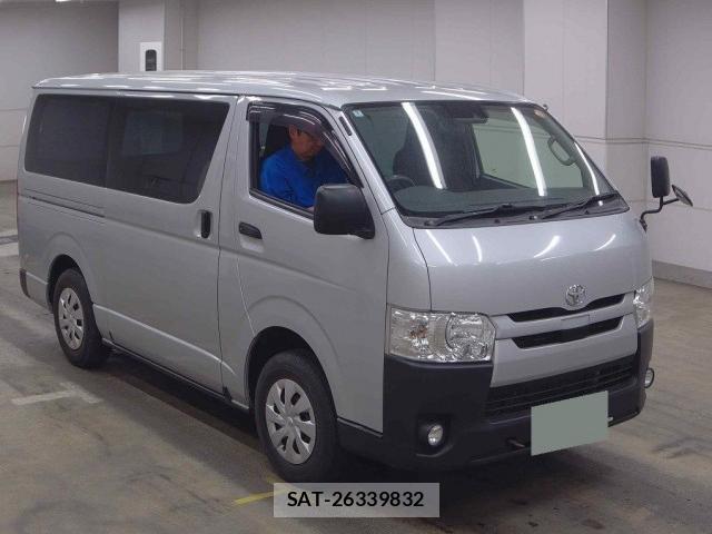 Toyota HIACE VAN 2020-03 8865547-0