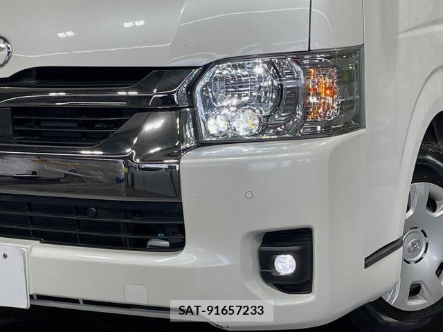 Toyota HIACE VAN 2025-07 8865567-11