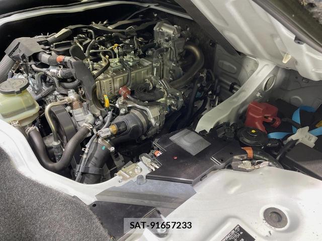 Toyota HIACE VAN 2025-07 8865567-17