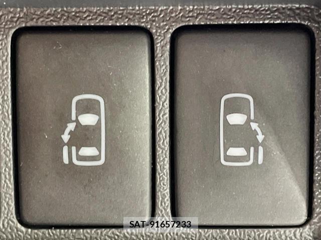 Toyota HIACE VAN 2025-07 8865567-2