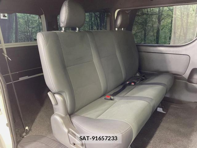 Toyota HIACE VAN 2025-07 8865567-8