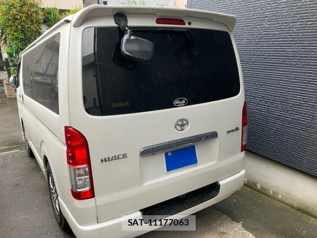Toyota HIACE VAN 2014-02 8865754-13