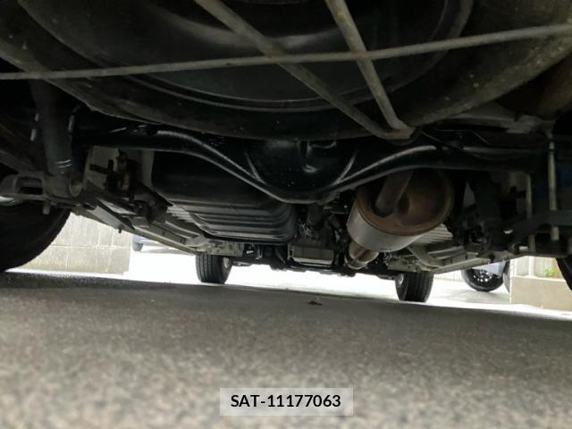 Toyota HIACE VAN 2014-02 8865754-7