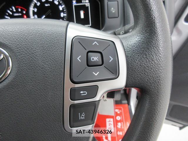 Toyota HIACE VAN 2023-10 8866717-11