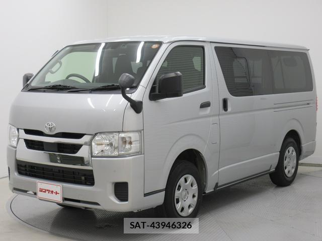Toyota HIACE VAN 2023-10 8866717-6