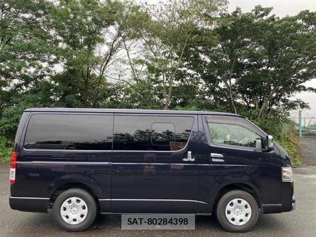 Toyota HIACE VAN 2020-08 8866884-2