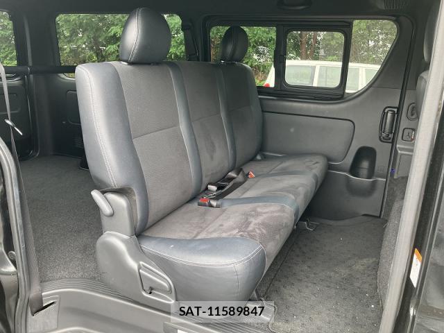Toyota HIACE VAN 2021-09 8866885-5
