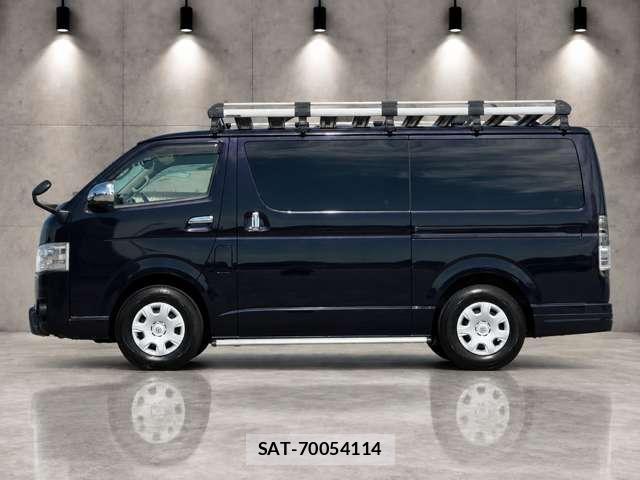Toyota HIACE VAN 2018-01 8866938-2