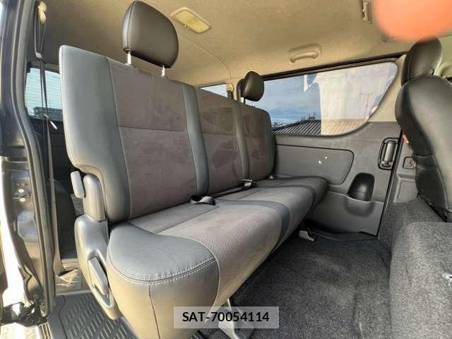 Toyota HIACE VAN 2018-01 8866938-8