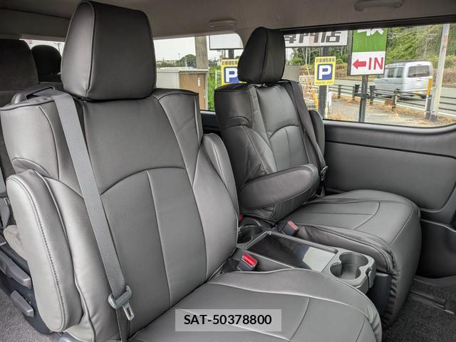 Toyota HIACE WAGON 2026-06 8866356-7