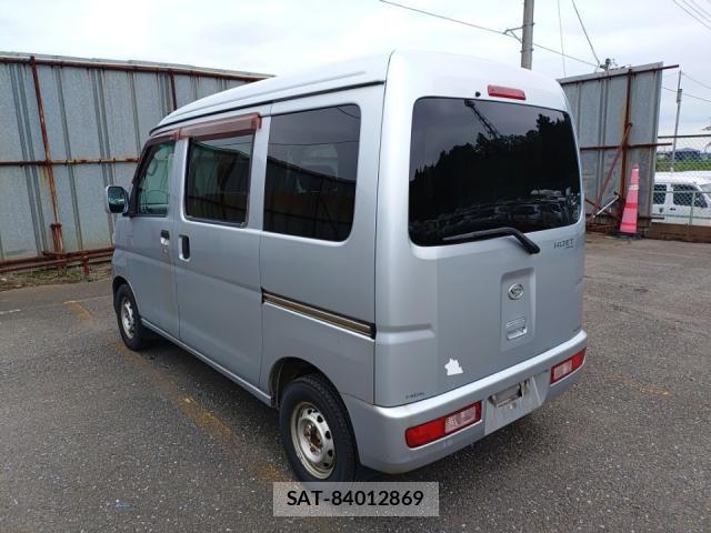 Daihatsu HIJET CARGO 2011-09 8865600-4