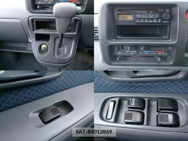 Daihatsu HIJET CARGO 2011-09 8865600-8