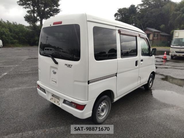 Daihatsu HIJET CARGO 2020-09 8865629-2