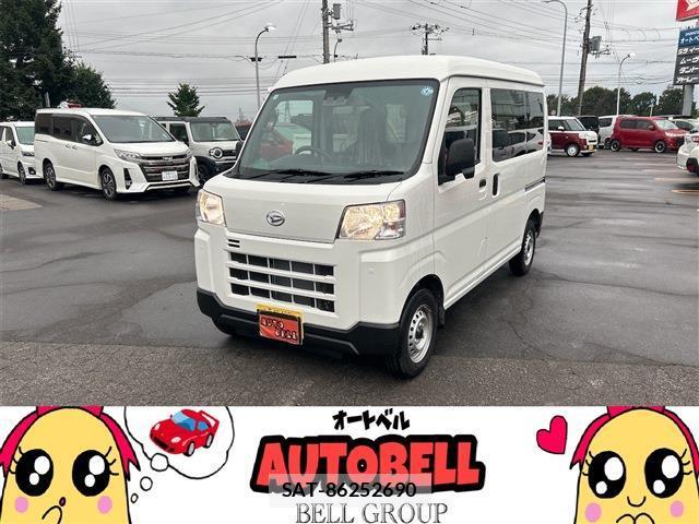 Daihatsu HIJET CARGO 2026-03 8865697-0