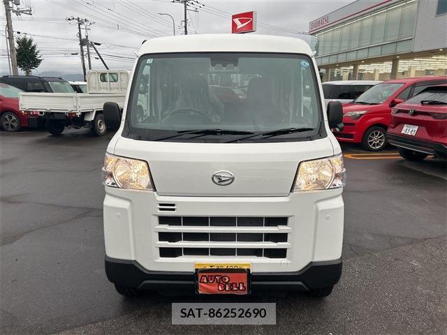 Daihatsu HIJET CARGO 2026-03 8865697-2