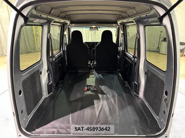 Daihatsu HIJET CARGO 2021-04 8866709-17