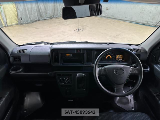 Daihatsu HIJET CARGO 2021-04 8866709-5