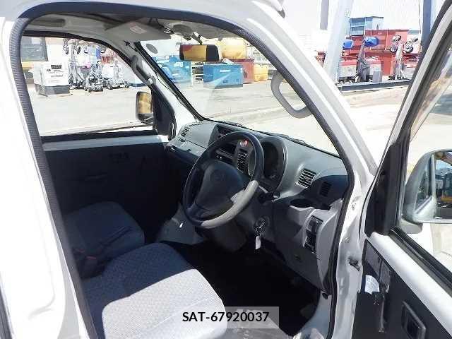 Daihatsu HIJET CARGO 2014 8866799-2