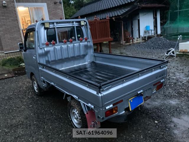 Daihatsu HIJET TRUCK 2016-10 8865955-13